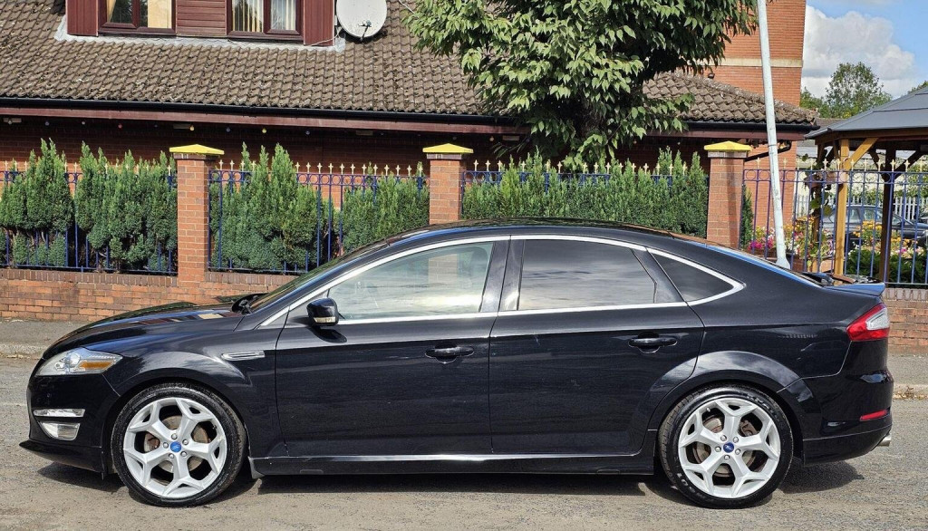 FORD MONDEO