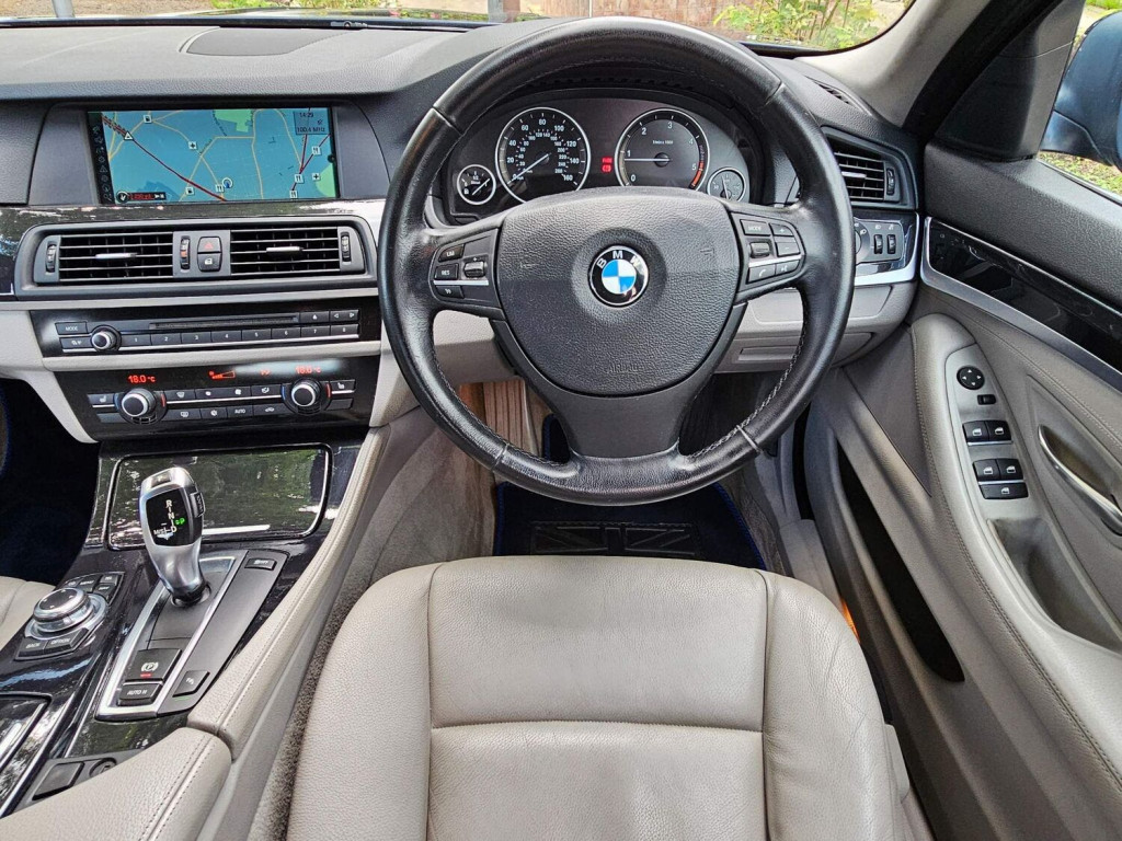 BMW 5 SERIES