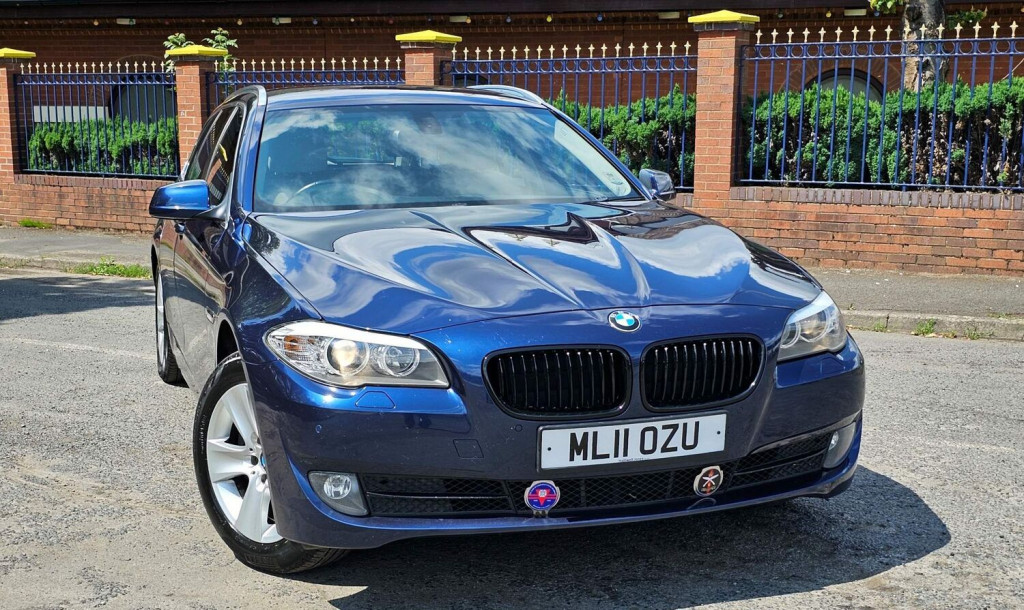 BMW 5 SERIES