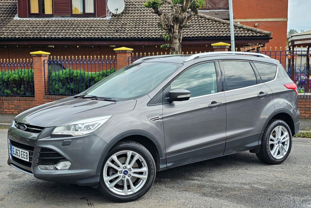 FORD KUGA