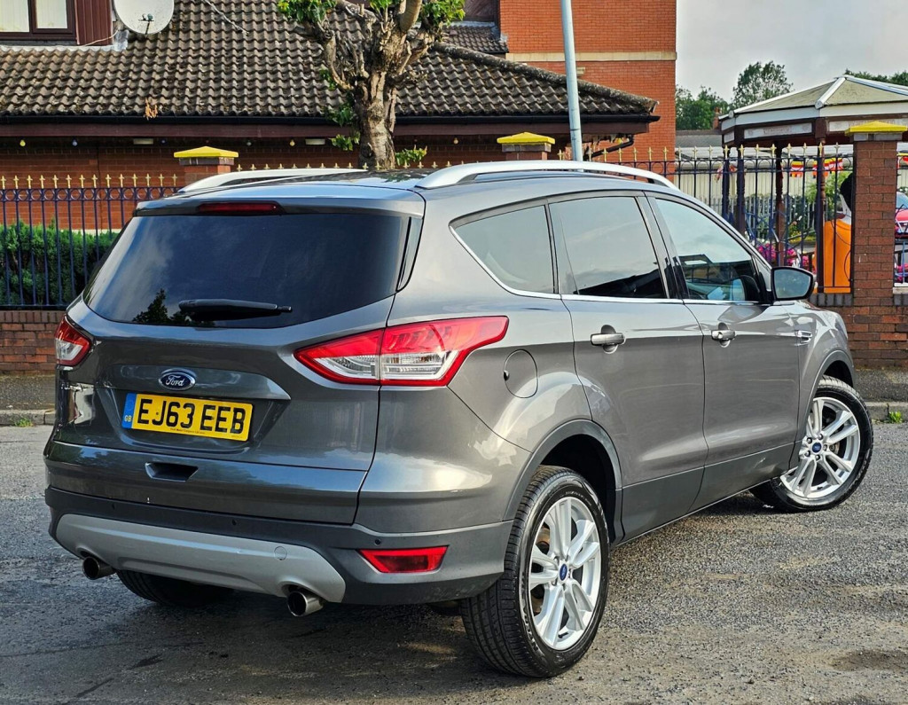 FORD KUGA