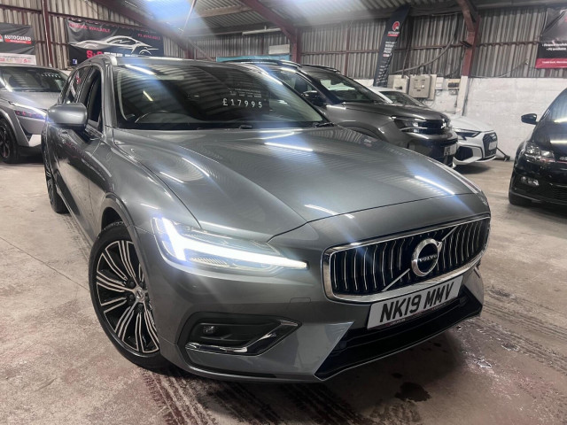 VOLVO V60 2.0 Inscription D4