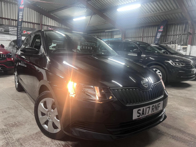 SKODA FABIA 1.0 S