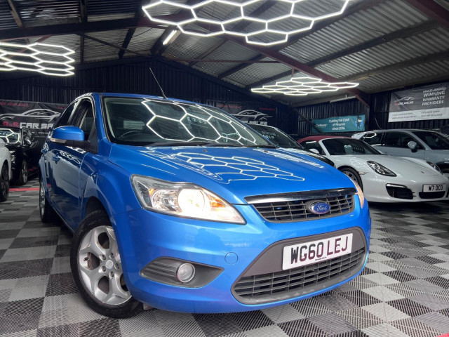 FORD FOCUS 1.6 Sport