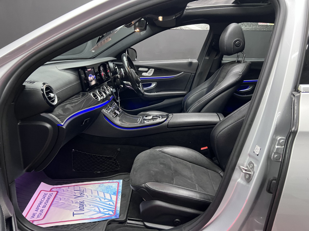 MERCEDES-BENZ E CLASS