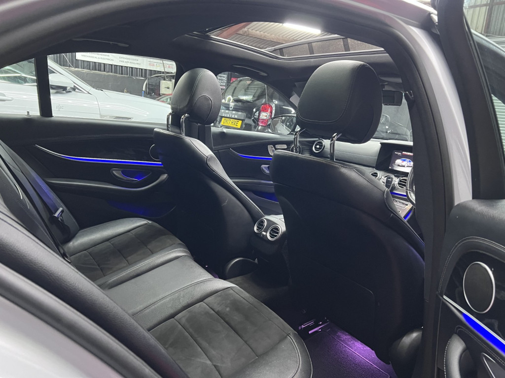 MERCEDES-BENZ E CLASS