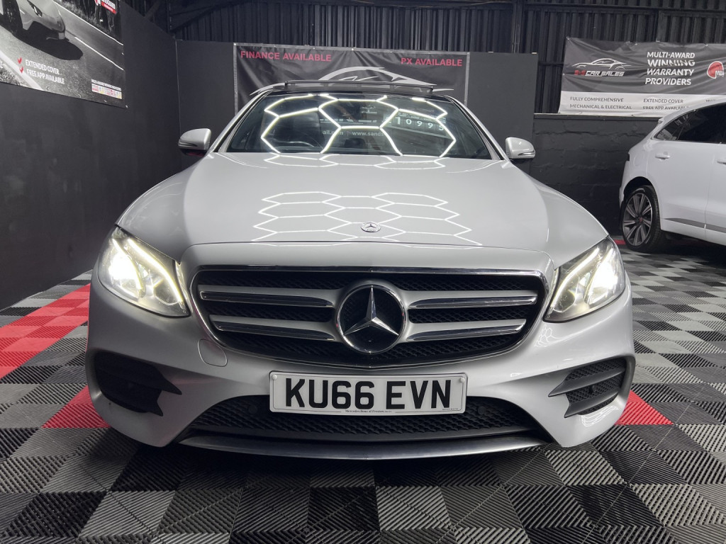 MERCEDES-BENZ E CLASS