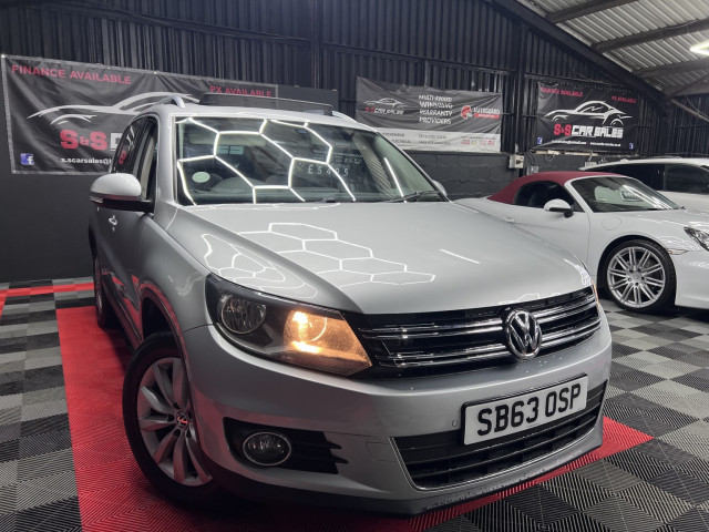 VOLKSWAGEN TIGUAN 2.0 TDI BlueMotion Tech Match