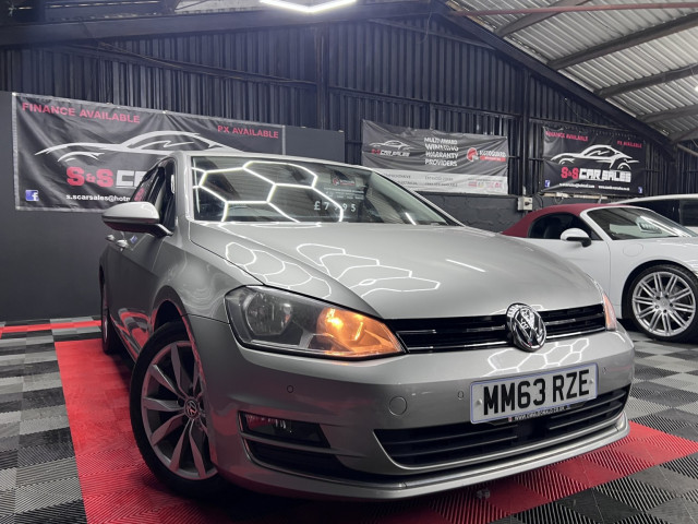 VOLKSWAGEN GOLF 2.0 TDI BlueMotion Tech GT