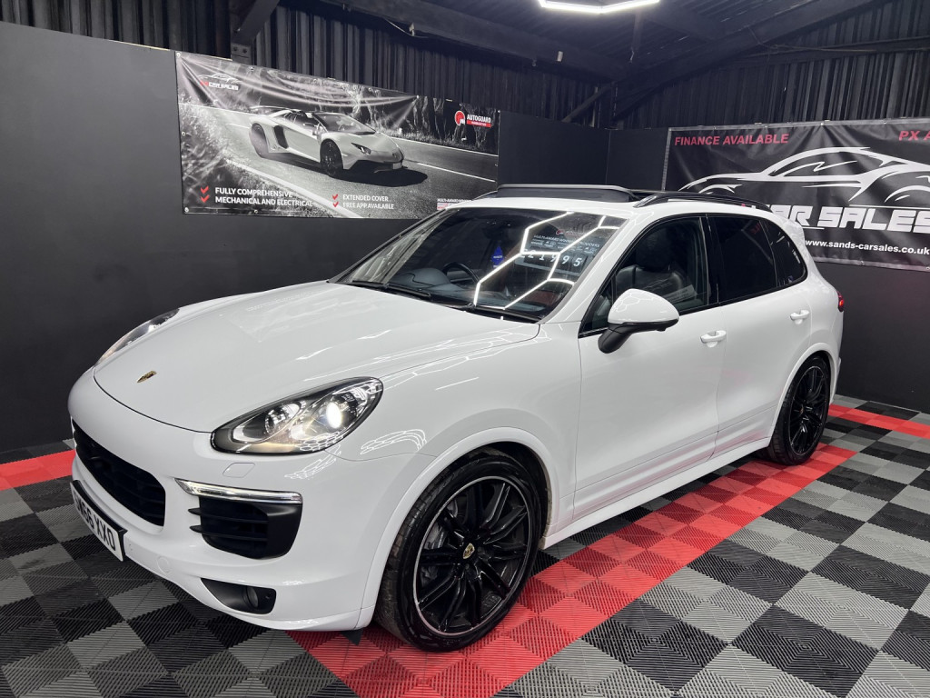 PORSCHE CAYENNE