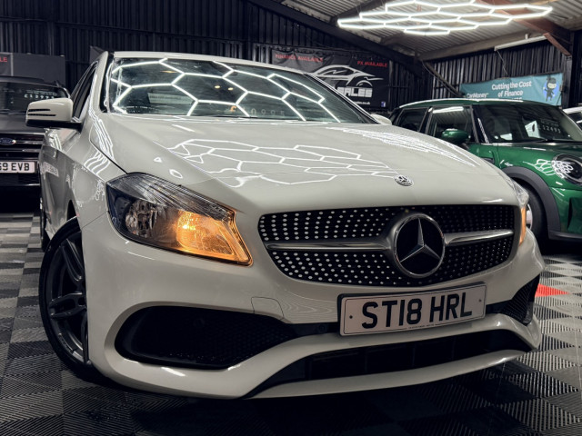 MERCEDES-BENZ A CLASS 1.6 A180 AMG Line