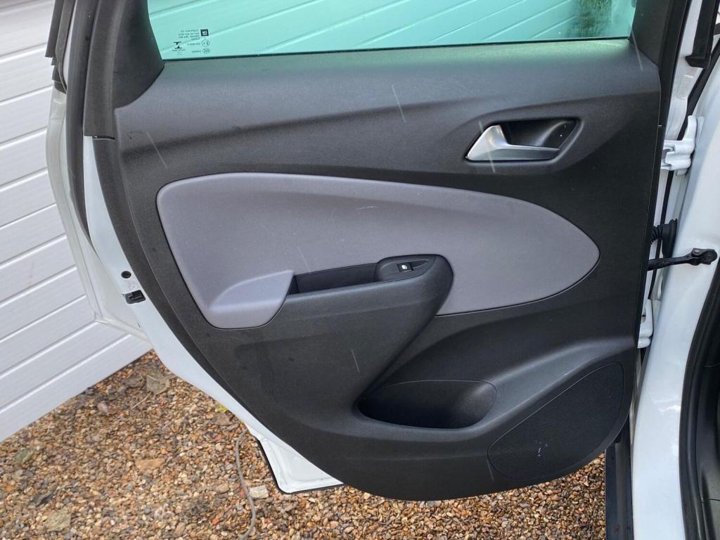 VAUXHALL CROSSLAND X