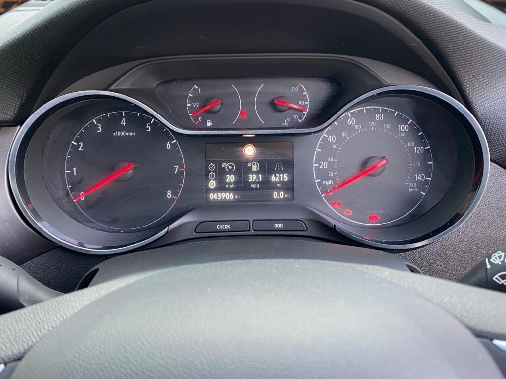 VAUXHALL CROSSLAND X