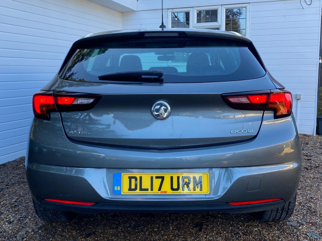VAUXHALL ASTRA