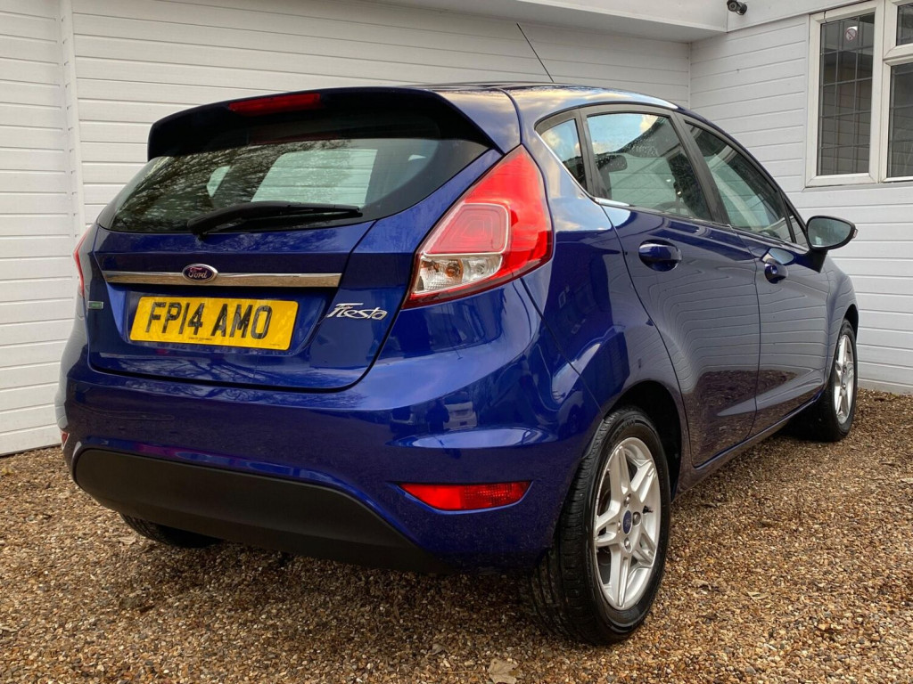 FORD FIESTA