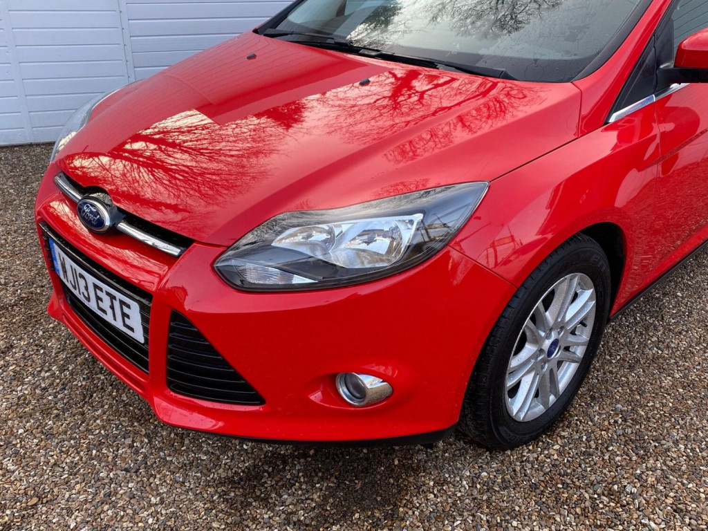 FORD FOCUS