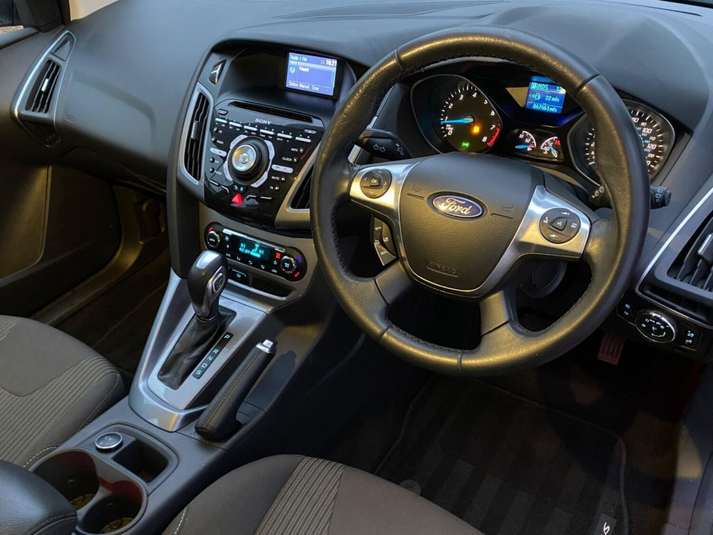 View FORD FOCUS 1.6 Titanium Powershift Euro 5 5dr