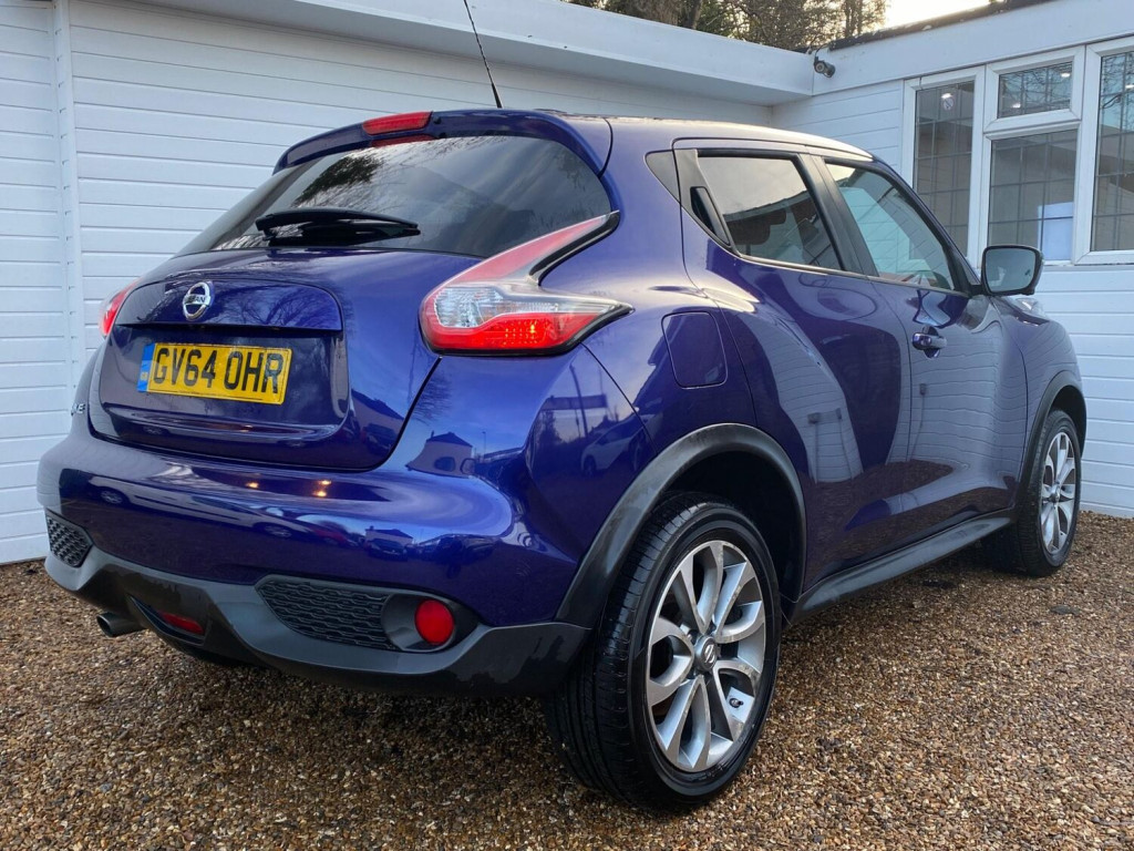 NISSAN JUKE