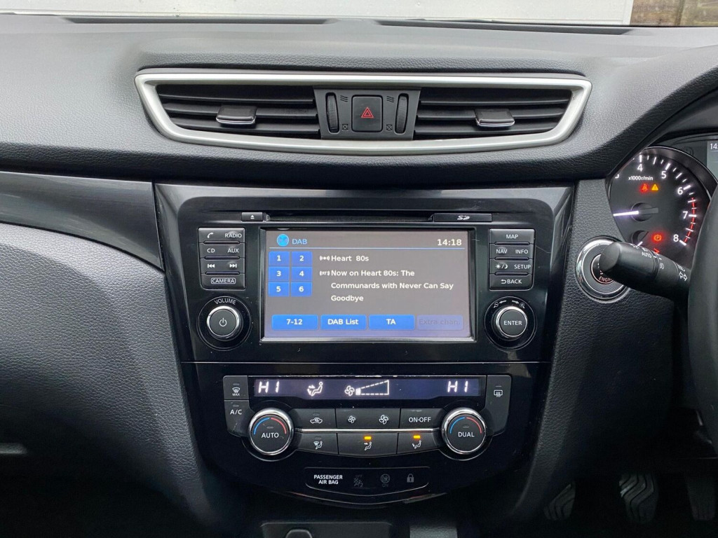 NISSAN QASHQAI