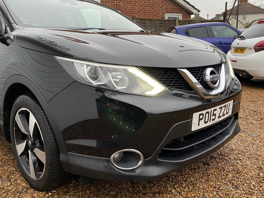NISSAN QASHQAI
