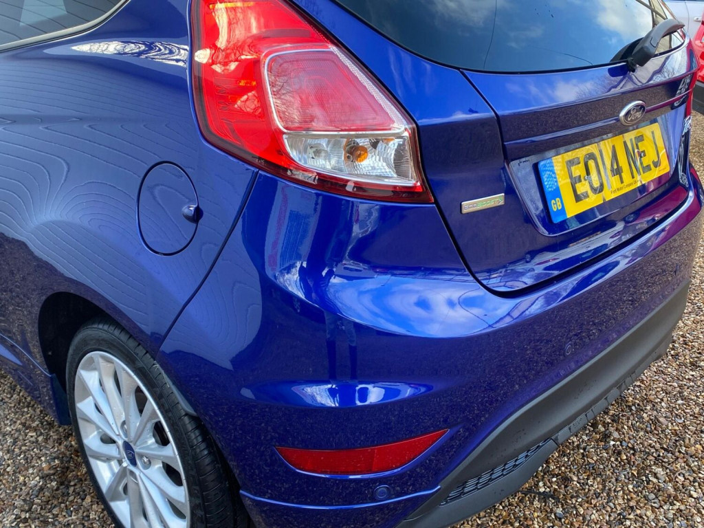 FORD FIESTA