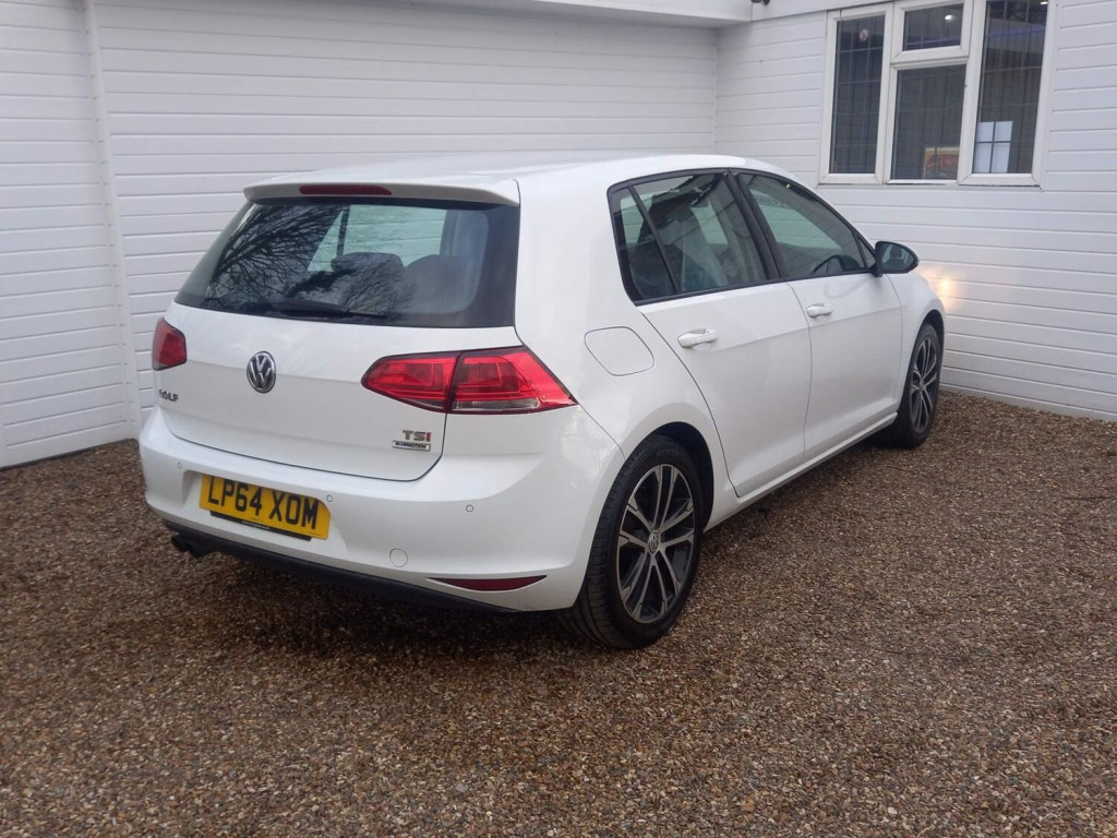 VOLKSWAGEN GOLF