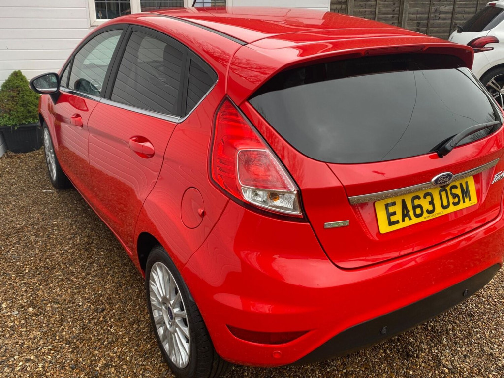 FORD FIESTA