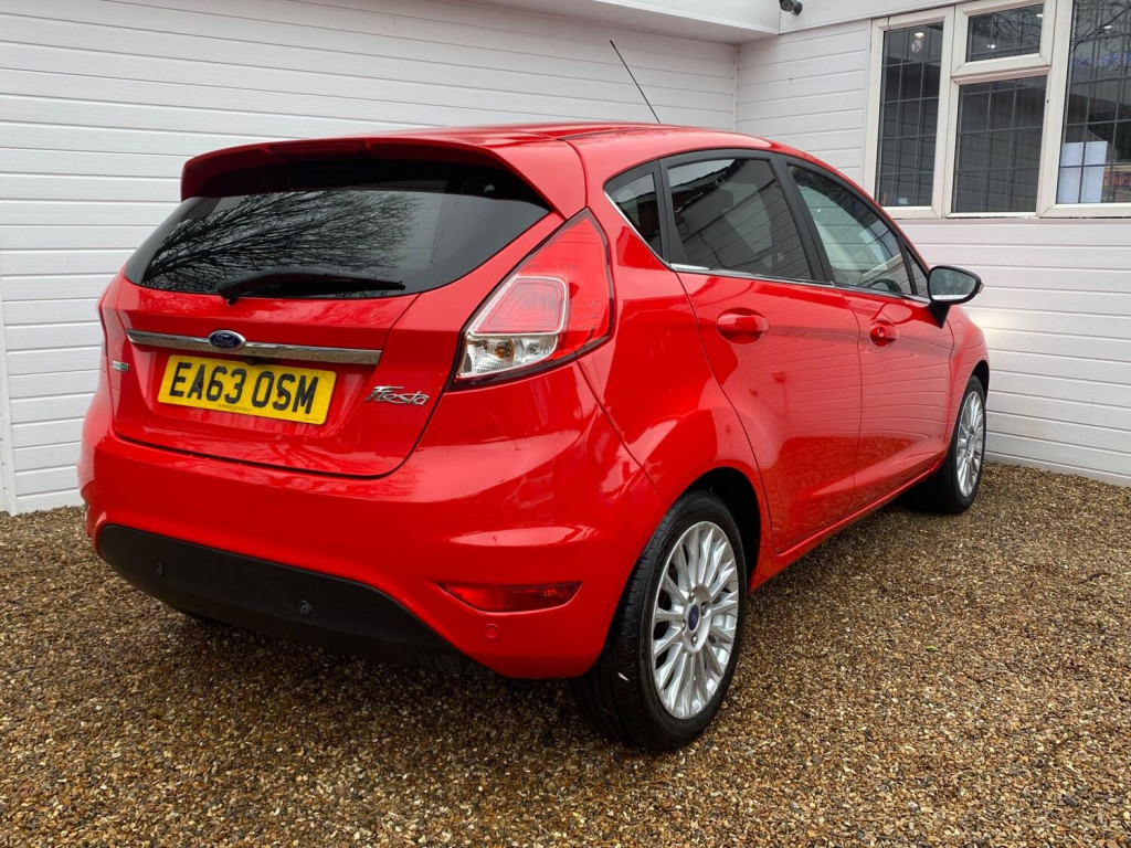 FORD FIESTA