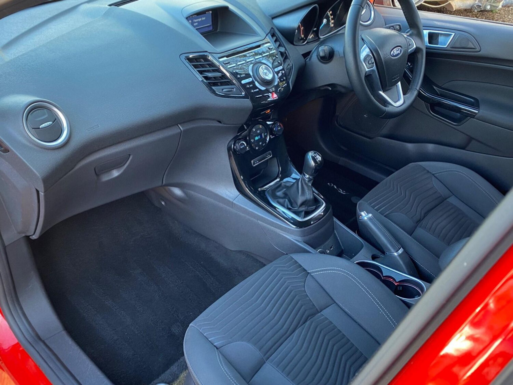 FORD FIESTA