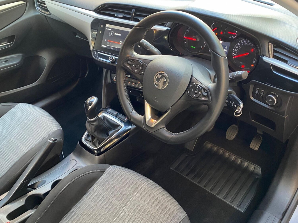 View VAUXHALL CORSA 1.2 SE Euro 6 5dr