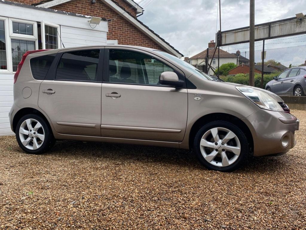 NISSAN NOTE