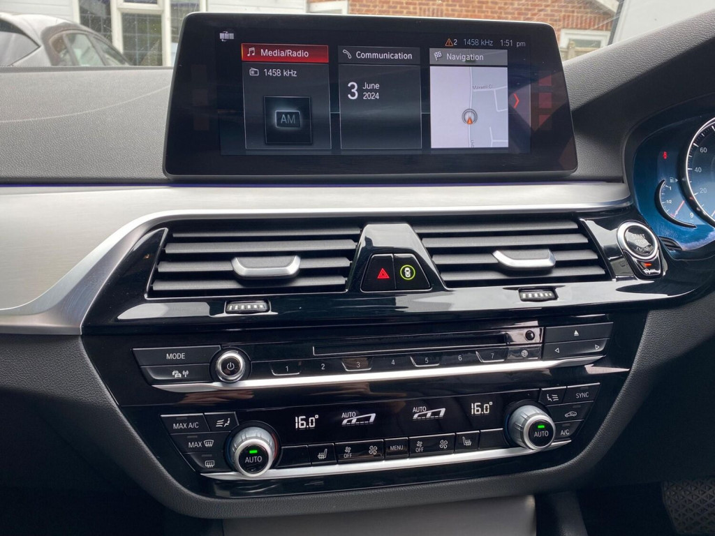 BMW 5 SERIES