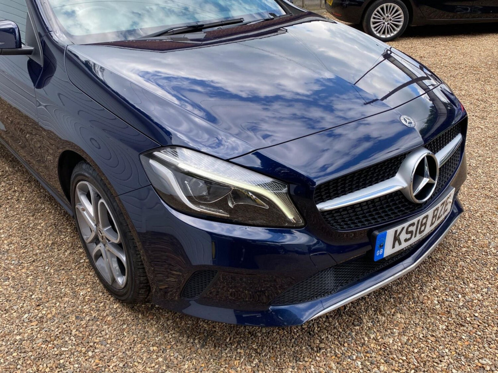 MERCEDES-BENZ A CLASS