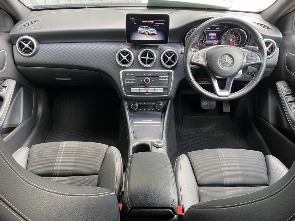 MERCEDES-BENZ A CLASS