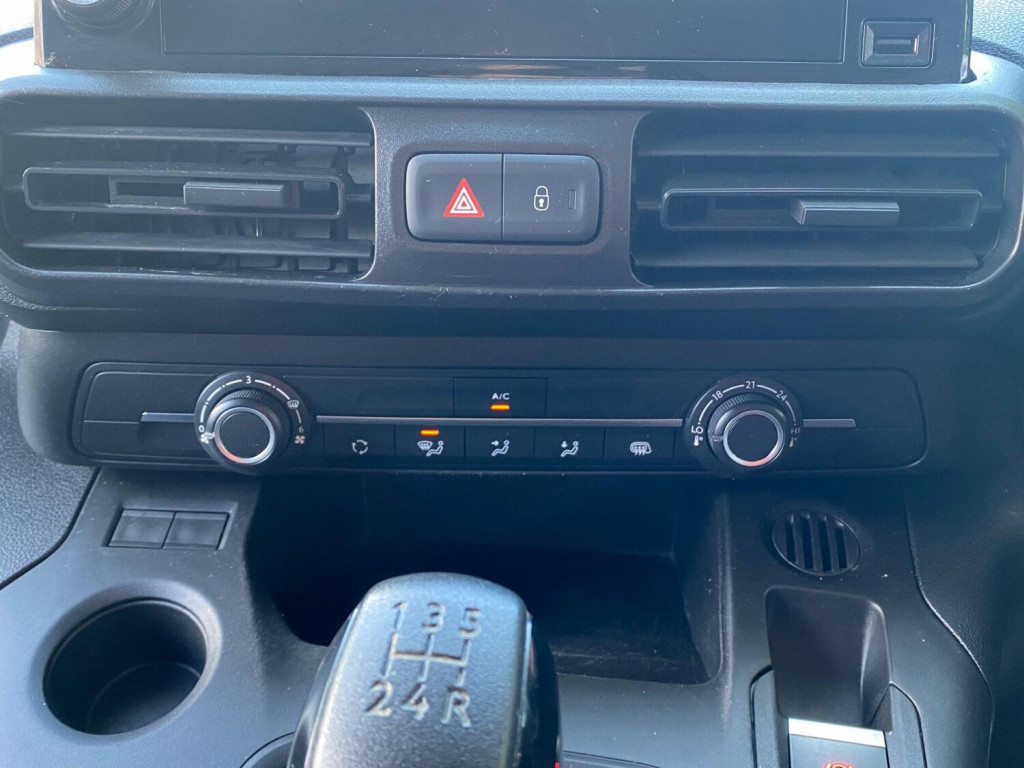 VAUXHALL COMBO