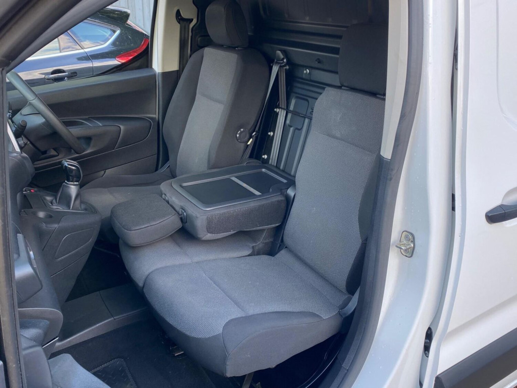 VAUXHALL COMBO