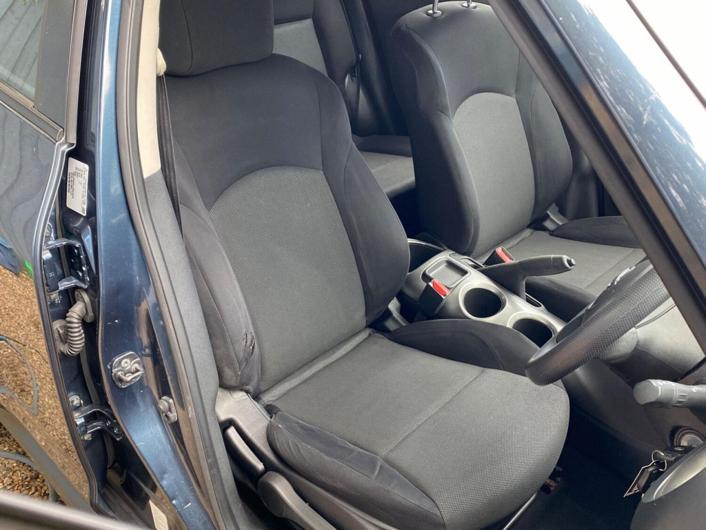 NISSAN JUKE