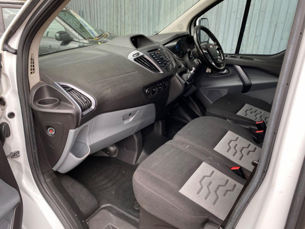 FORD TRANSIT CUSTOM