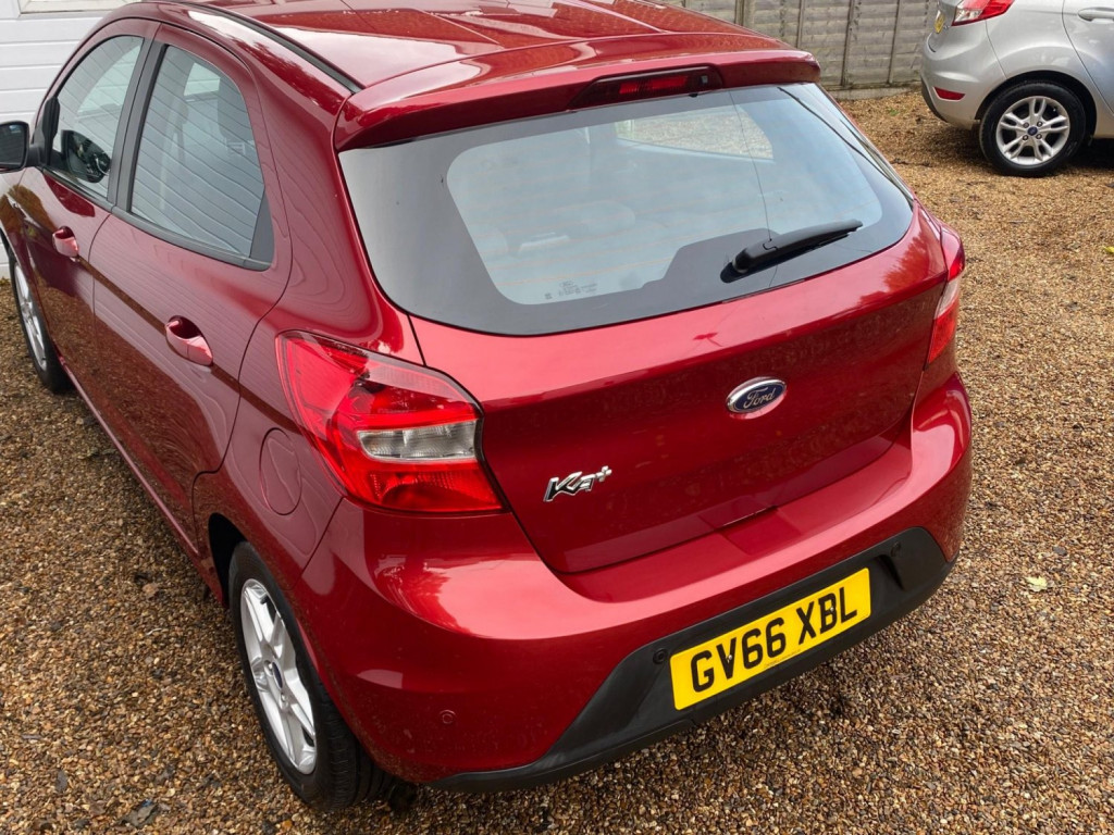 FORD KA+