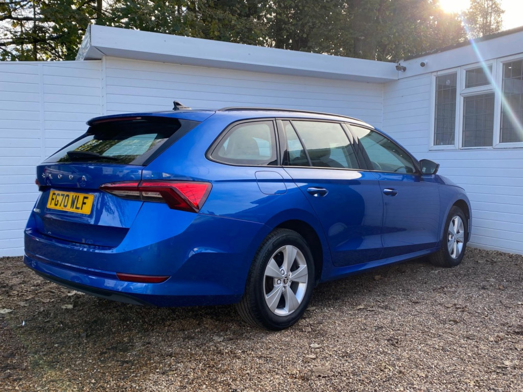 View SKODA OCTAVIA 1.5 TSI ACT SE Technology Euro 6 (s/s) 5dr
