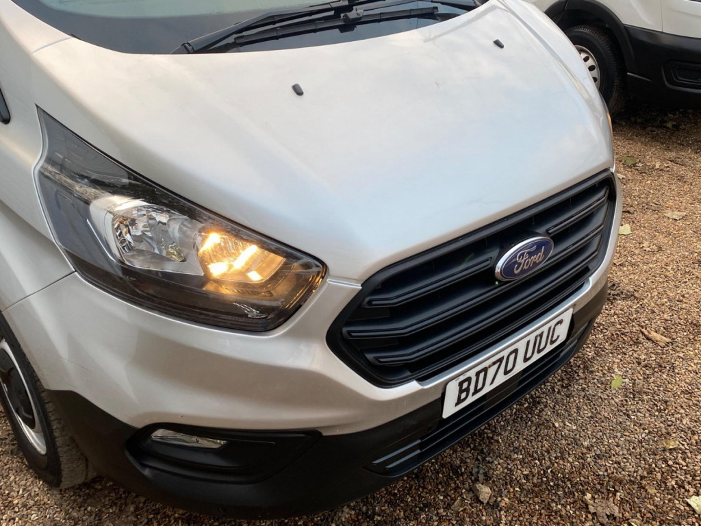 FORD TRANSIT CUSTOM