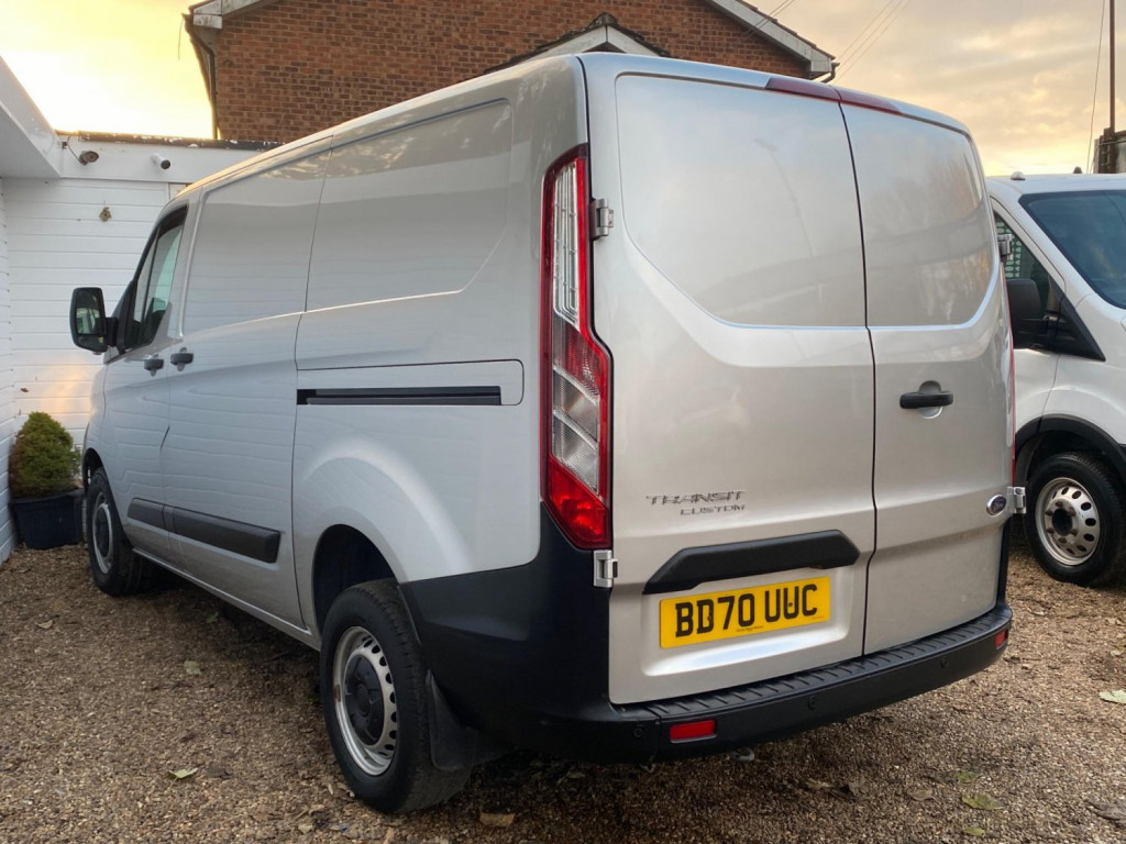 FORD TRANSIT CUSTOM