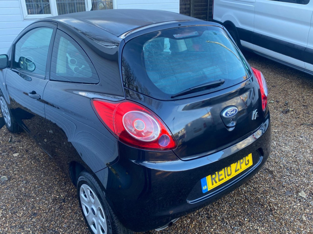 FORD KA