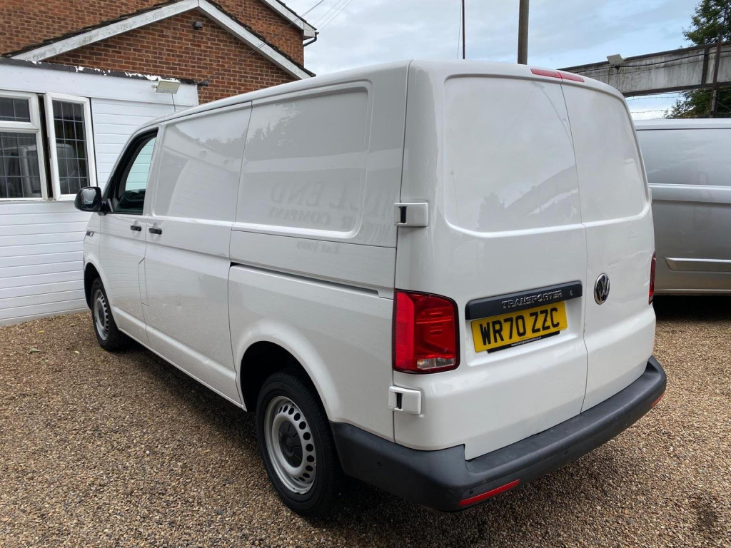 VOLKSWAGEN TRANSPORTER