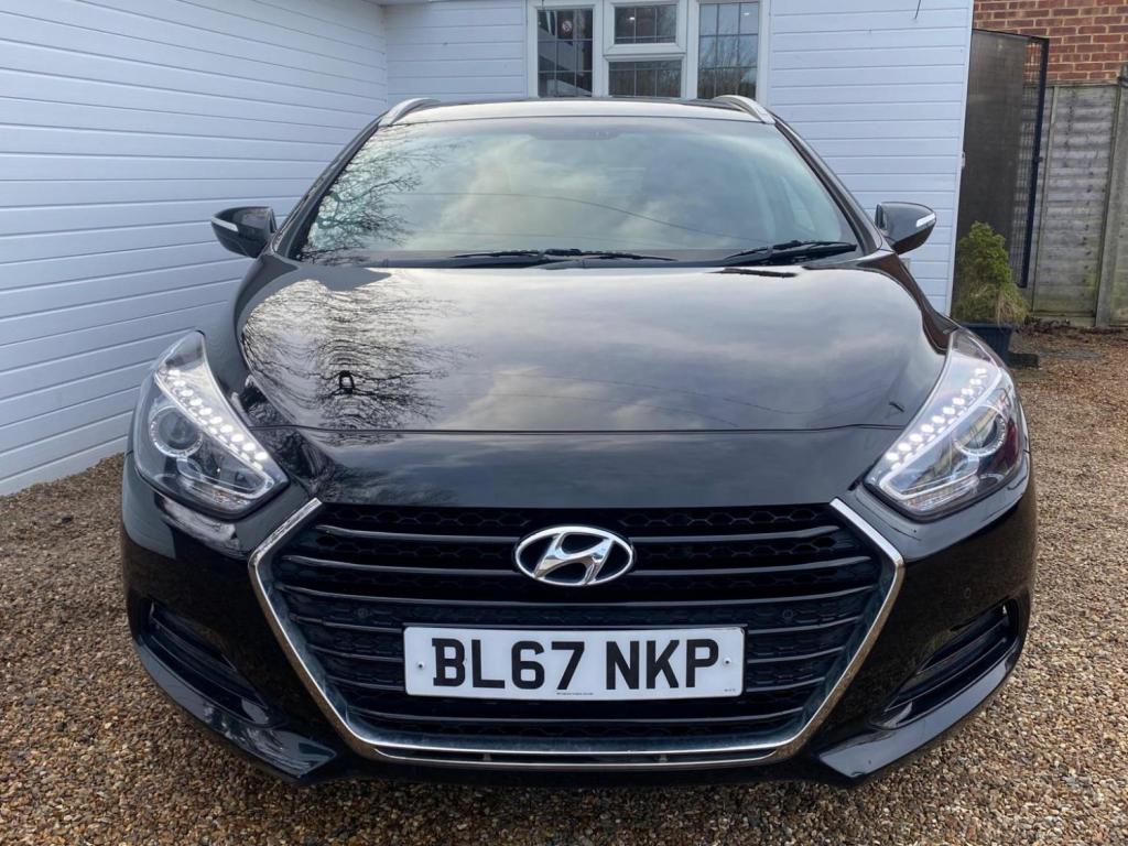 HYUNDAI I40
