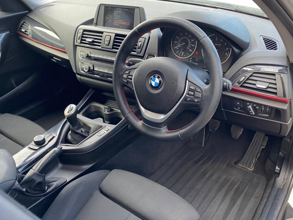 View BMW 1 SERIES 1.6 116i Sport Euro 6 (s/s) 5dr