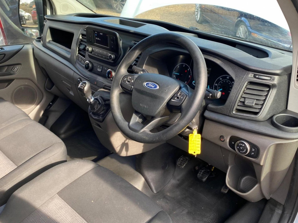 View FORD TRANSIT CUSTOM 2.0 300 EcoBlue Leader L1 H1 Euro 6 (s/s) 5dr