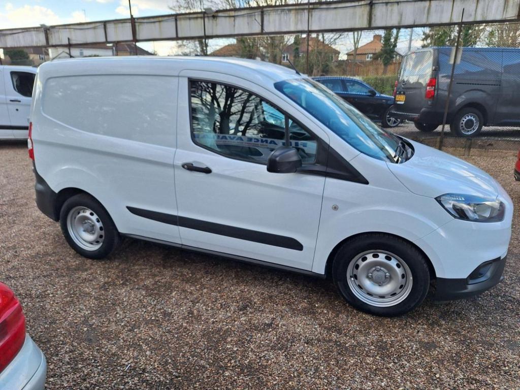 View FORD TRANSIT COURIER 1.5 TDCi L1 Euro 6 5dr
