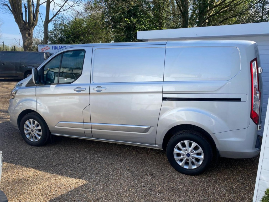 FORD TRANSIT CUSTOM