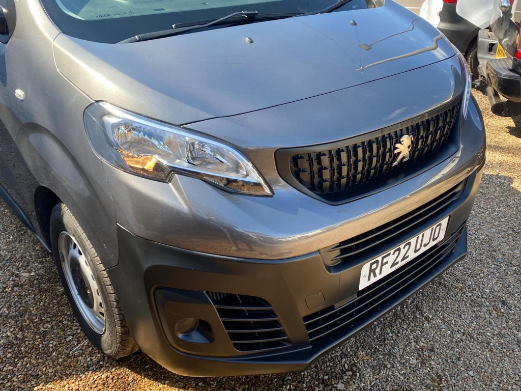 PEUGEOT EXPERT